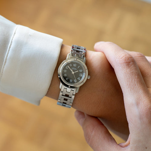 Montre Hermès - Montre Clipper cadran gris chiffres arabes en acier 58 Facettes