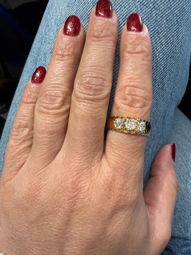 Bague Vintage Or jaune et Diamants - 1970 58 Facettes 1.0000378/3