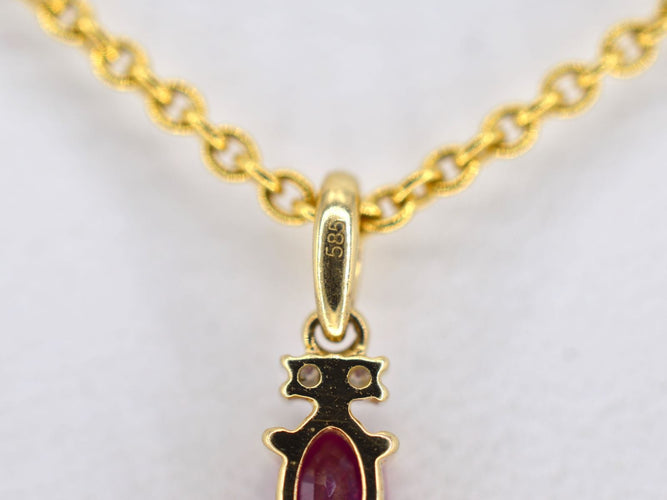 Pendentif Pendentif en or avec diamants et rubis 58 Facettes 2139