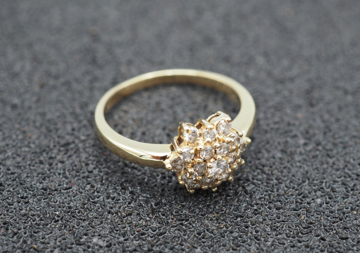 Bague 54 Bague marguerite diamants or jaune 750 58 Facettes