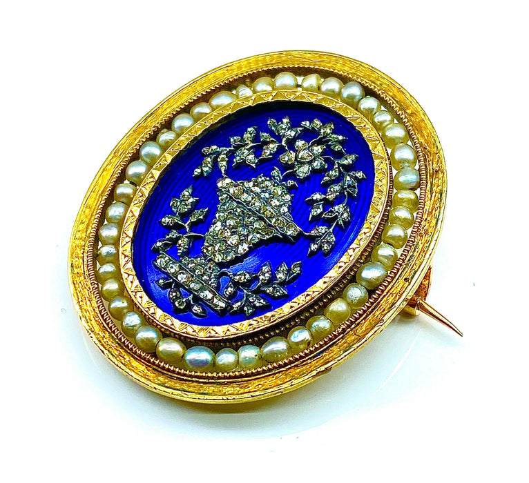 Broche Broche en or jaune , perles fines, diamants, émail bleu vers 1860 58 Facettes AB440