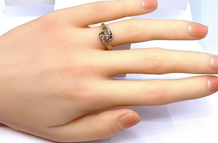 Bague 53 Bague en or et diamants 58 Facettes AB579