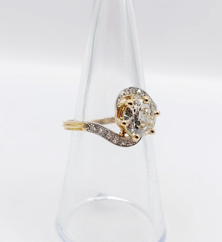 Bague 54.5 Bague tourbillon antique en or 18k et platine, diamant taille ancienne 1,35 ct 58 Facettes A06442