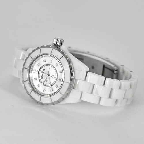 Montre CHANEL- J12 - Montre en céramique blanche. 58 Facettes 250278