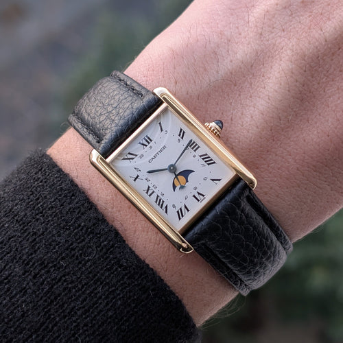 Montre Cartier Tank Louis Cartier Moonphase Calendar Date 819001 Large GM 18k Gold Folding Clasp Papers 58 Facettes