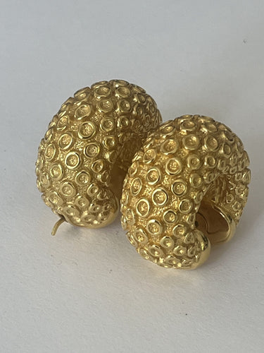 Boucles d'oreilles Boucles d'Oreilles Créoles Or Jaune Gaufré 58 Facettes LOT 6592