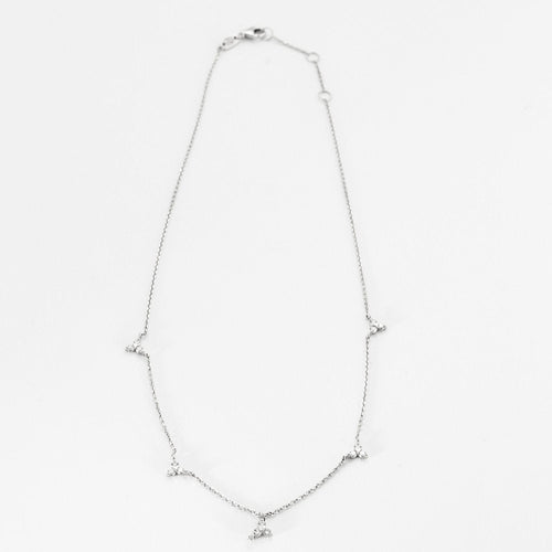 Collier Collier en or blanc et diamants en cinq motifs 58 Facettes