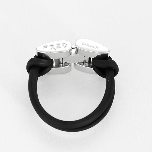 Bague 60,5 FRED - Move one - Bague en or blanc et cordon en caoutchouc 58 Facettes B250491