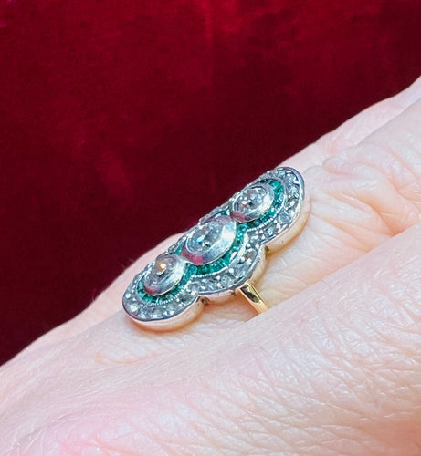 Bague 53 Bague Marquise fin 19ème siècle diamants émeraudes 58 Facettes 7807 A
