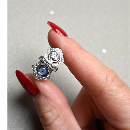 Bague 53.5 Bague Art Déco Française Toi et Moi Or Blanc 18K, Saphir & Diamants - 1920 58 Facettes