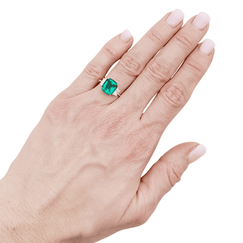 Bague 53 Bague émeraude, deux ors, diamants. 58 Facettes 34496