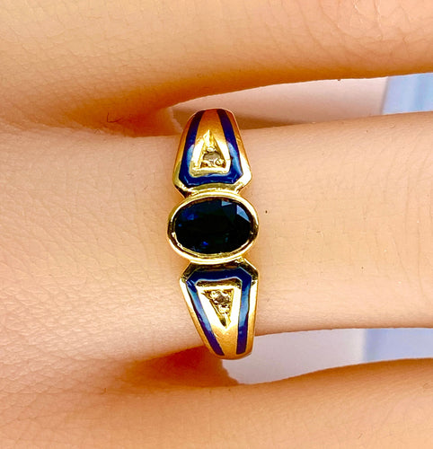 Anel de safira oval e diamantes em ouro amarelo de 18 quilates e esmalte 