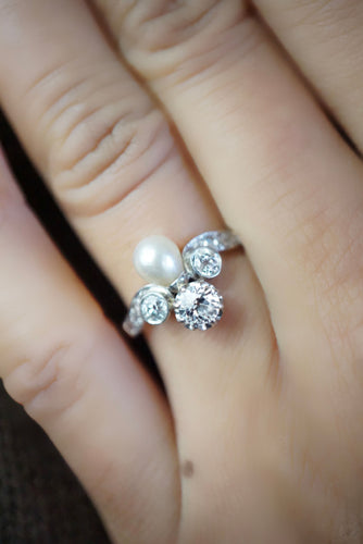 Bague 52 Bague duchesse or rose diamants et perle 58 Facettes SQ7932658