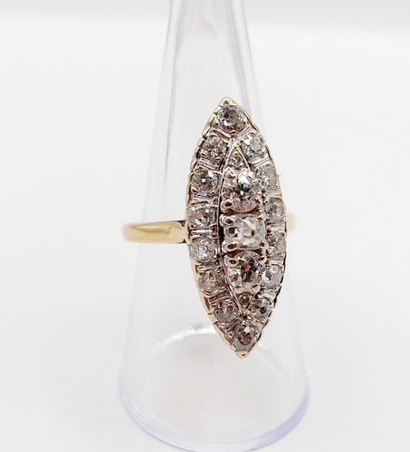 Bague 55.5 Bague marquise antique en or 18k et platine, diamants taille ancienne 1,75 ct 58 Facettes A06464