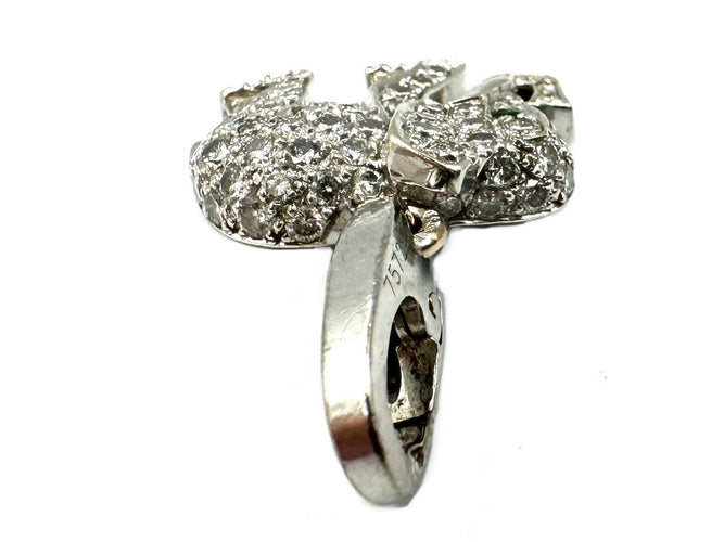 Pendentif CARTIER. Breloque or blanc, diamants et émeraude 58 Facettes