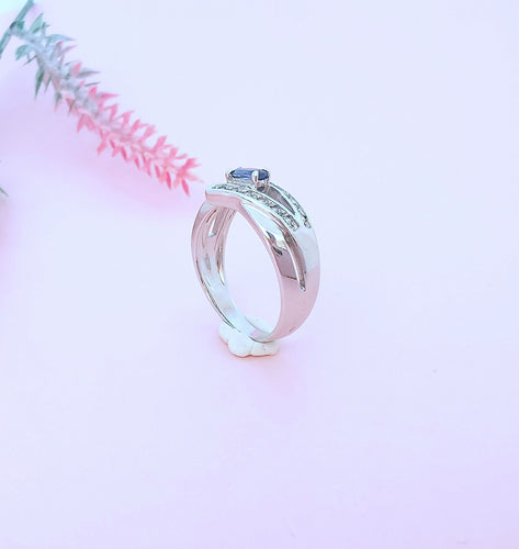 Bague 56.5 Bague or blanc, saphir, diamants 58 Facettes AA 1651