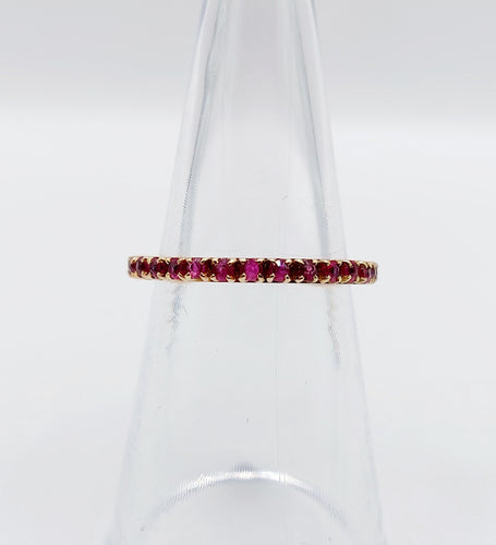 Bague 50.5 Alliance américaine or jaune petits rubis ronds (circa 1950) art deco éternité 58 Facettes A05472