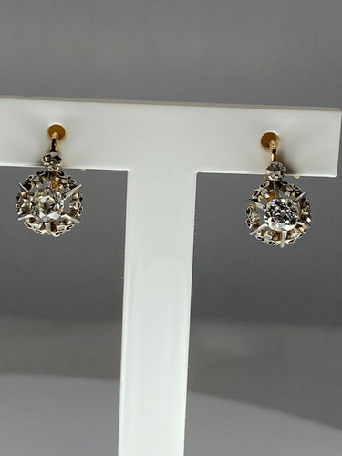 Boucles d'oreilles Boucles d’oreilles en or 18ct dites dormeuses en diamants vers 1900 58 Facettes