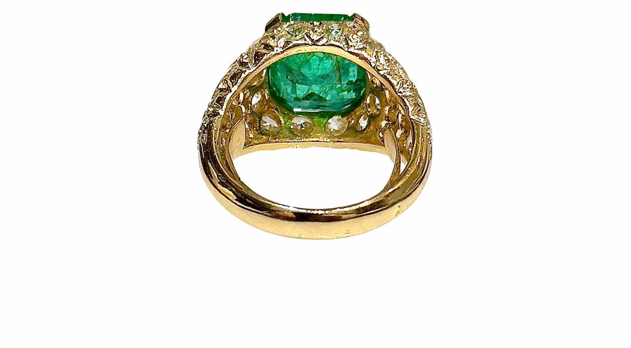 Bague 51 Bague en or jaune , diamants et émeraude 58 Facettes