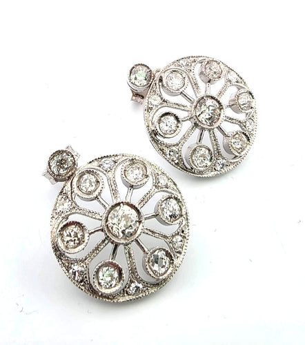 Boucles d'oreilles Boucles d'oreilles en platine avec diamants 58 Facettes