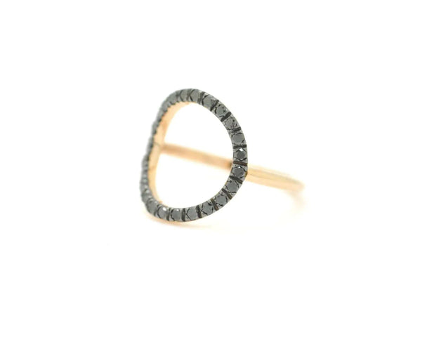 Bague Bague en or rose avec diamants noirs 58 Facettes 12784