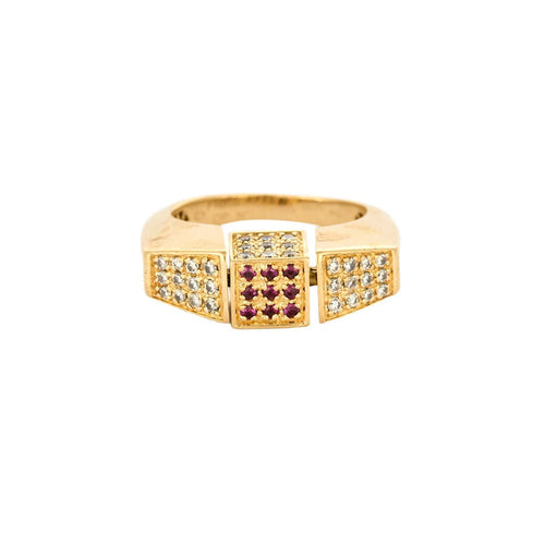 Bague 54 Bague moderne en or jaune, diamants, saphirs, rubis, émeraudes 58 Facettes 250173