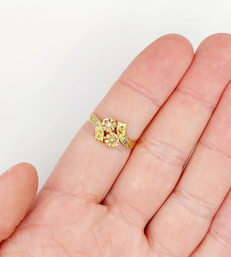 Bague 58.5 Bague toi et moi Art nouveau en or 18k avec perles et feuilles 58 Facettes A06424