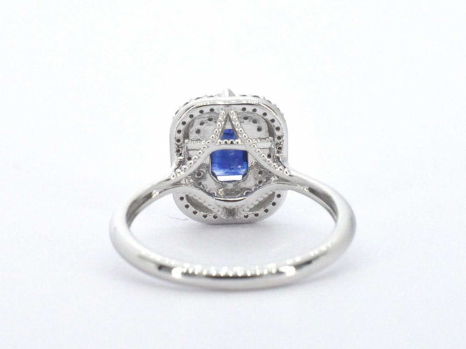 Bague 54 Bague design en or blanc avec un saphir et des diamants 58 Facettes 2348