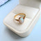 Bague 51 Bague ancienne or jaune et opale en cabochon 58 Facettes 1454