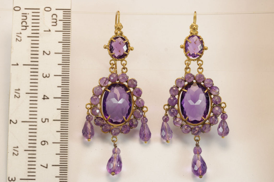 Boucles d'oreilles Antique amethyst gold earrings 58 Facettes 7622