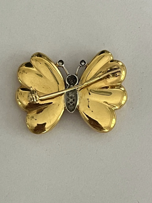 Schmetterlingsbrosche aus Gelbgold und weißen Diamanten