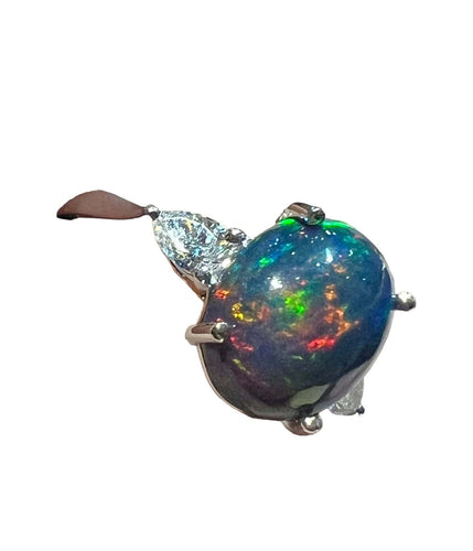 Bague 54 Bague Opale noire, diamant, or blanc 58 Facettes 7786 A