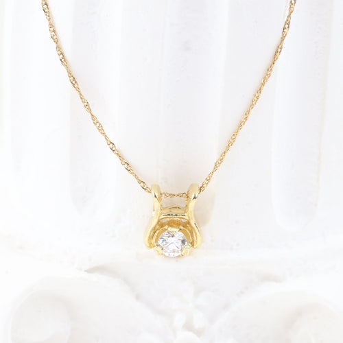 Pendentif Pendentif en or jaune 18 carats serti d'un diamant taille brillant 58 Facettes 135024B/A