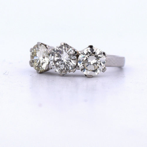 Bague 55 BAGUE ANTIQUE EN PLATINE AVEC DIAMANTS 58 Facettes