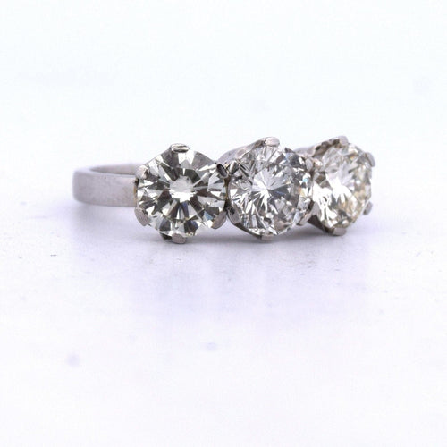 Bague 55 BAGUE ANTIQUE EN PLATINE AVEC DIAMANTS 58 Facettes