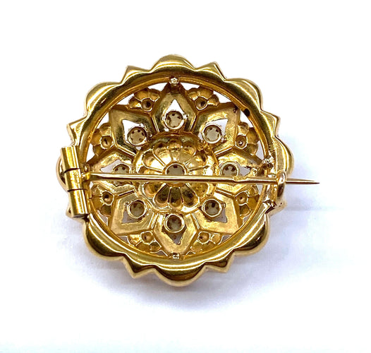 Broche Broche or 18 carats sertie de perles 58 Facettes AB544
