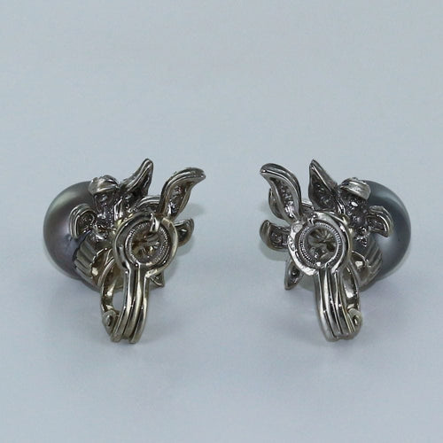 Boucles d'oreilles Boucles à clips perles de Tahiti et diamants 58 Facettes