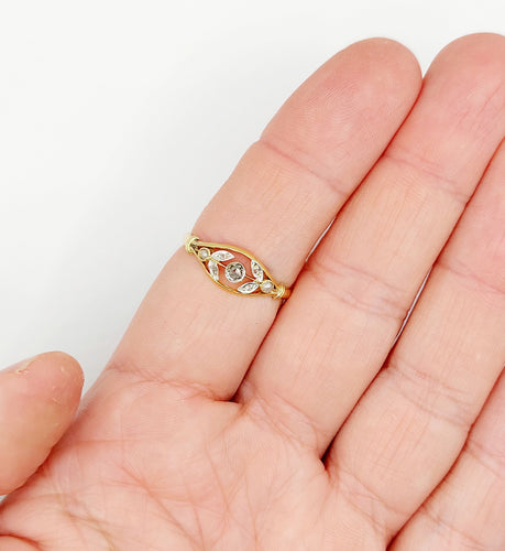 Bague 61 Bague fleur antique en or 18k, diamants taille roses et perles art nouveau 58 Facettes A06399