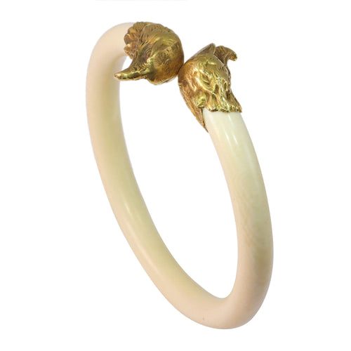 Die Majestät des Adlers: ein verzierter viktorianischer Armreif 