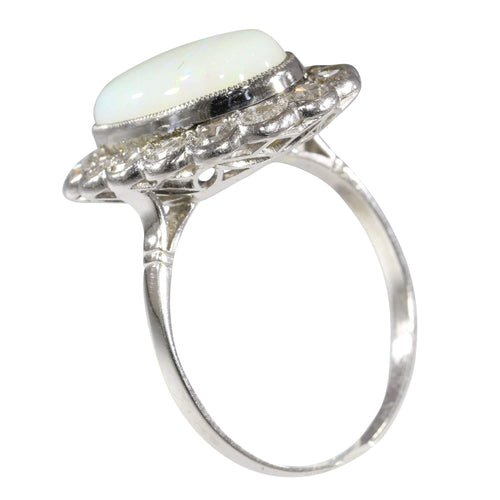 Bague 60 Élégance classique : l'attrait intemporel d'une bague opale vintage des années 1950 58 Facettes 17226-0017