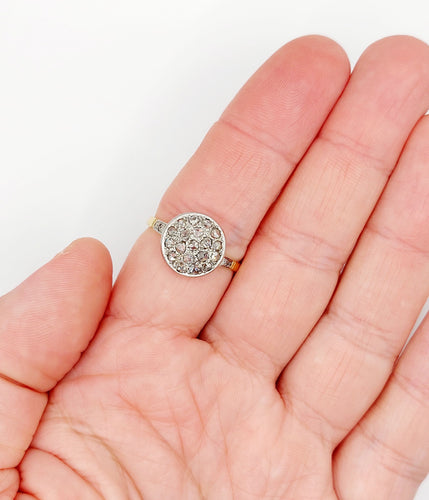 Måltavla-ring i gult guld, rosenstenslipade diamanter (cirka 1920) 