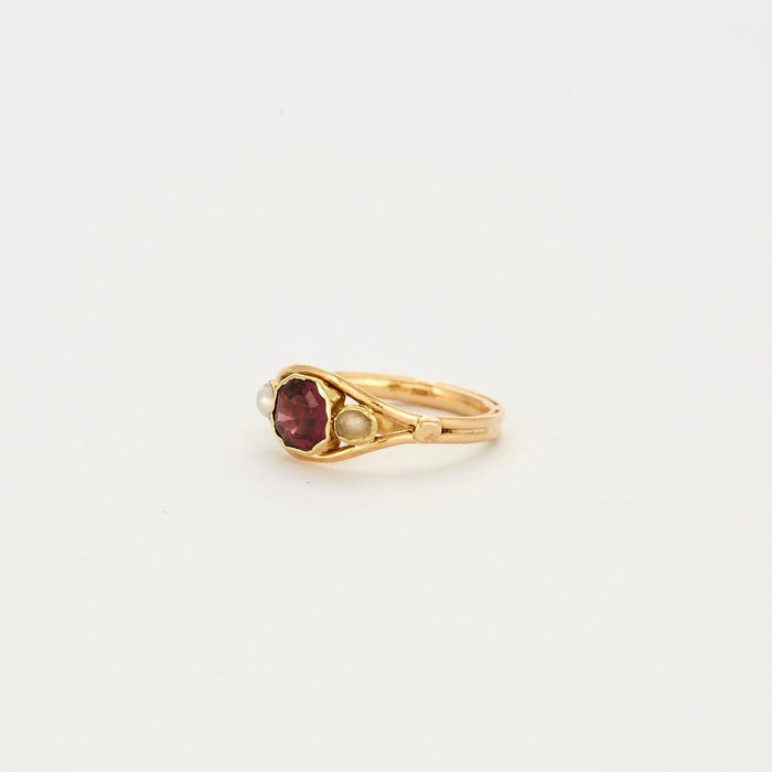 Tourmaline and Pearl Gold Ring