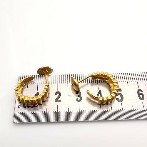 Boucles d'oreilles Boucles d'oreilles or jaune, diamants, rubis 58 Facettes