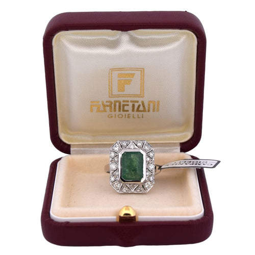 Bague 56 Bague Art Déco en or jaune, émeraudes et diamants 58 Facettes