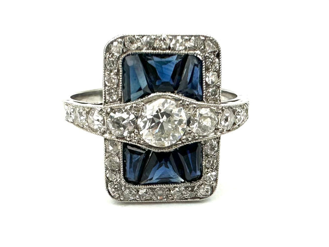 Art-Deko prsten u Platinum, kalibrisani safiri i dijamanti 