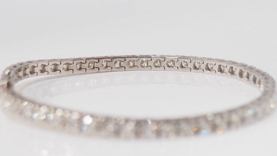 Bracelet Bracelet rivière en or blanc et diamants 6cts 58 Facettes F4890