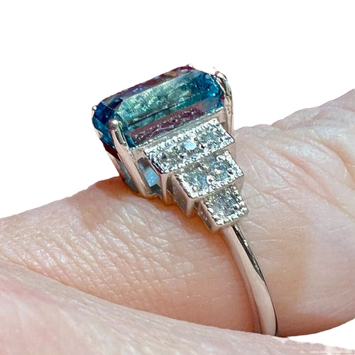 Bague 54 Bague or blanc Zyrcon Bleu naturel 4.60 carats  et diamants 58 Facettes 7849 A
