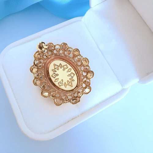 Pendentif Pendentif médaillon vintage or rose, perle de culture et rubis synthétiques 58 Facettes 1753