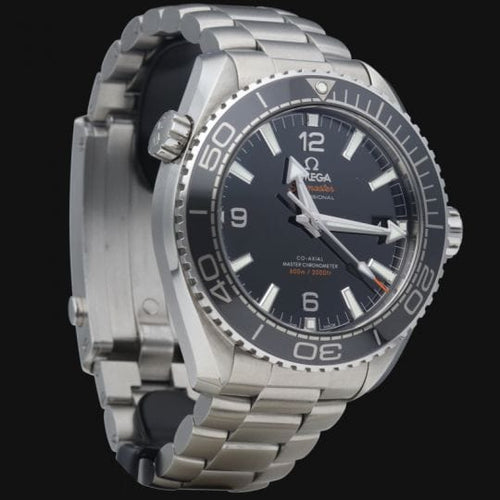Montre Omega Montre Seamaster Planet Ocean 600M 58 Facettes MT40710