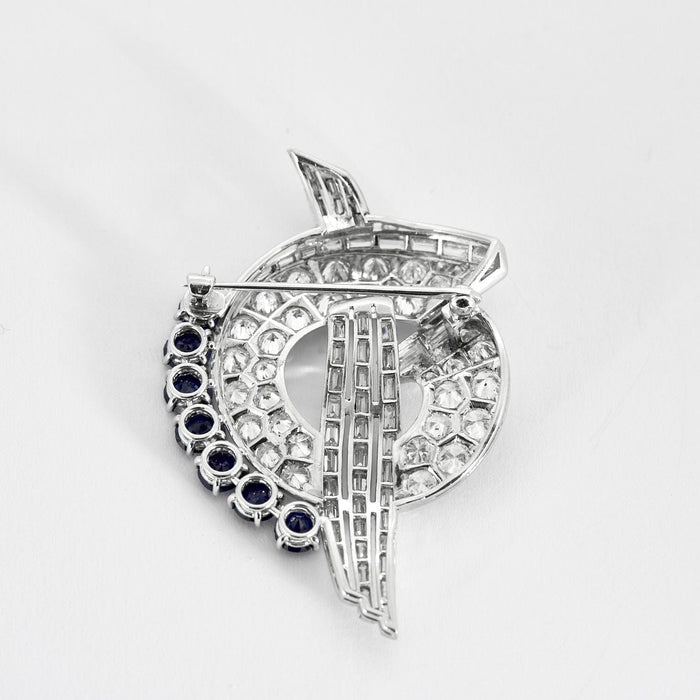 Broche Broche mouvementée, saphir et diamants 58 Facettes YD6